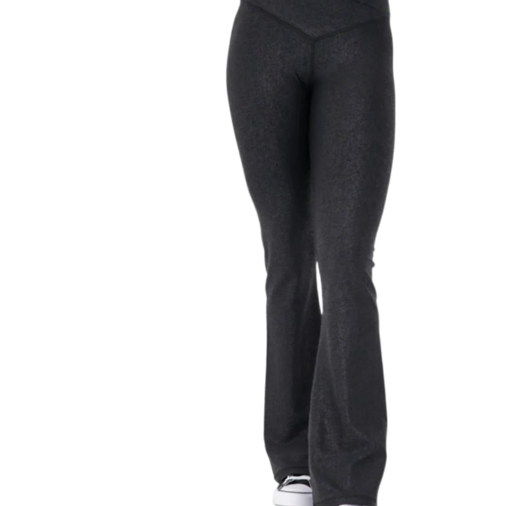 Mono B Black Pebbled Crossover FLARES